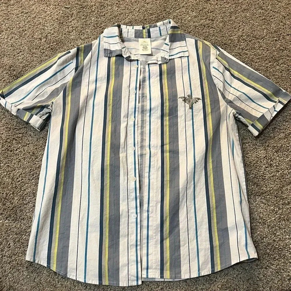 Disney Collection Shirt Men’s Small Button Up Short Sleeve Haunted Mansion - Picture 7 of 7